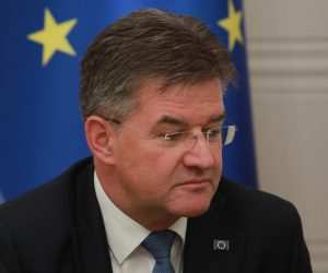 25, August, 2022, Belgrade - Meeting of the President of the Republic of Serbia, Aleksandar Vucic, and the Special Representative of the European Union for Dialogue between Belgrade and Pristina, Miroslav Lajcak. Miroslav Lajcak. Photo: Milos Tesic/ATAImages

25, avgust, 2022, Beograd - Sastanak predsednika Republike Srbije Aleksandra Vucica i specijalnog predstavnika Evropske unije za dijalog Beograda i Pristine Miroslav Lajcak. Photo: Milos Tesic/ATAImages Photo: Milos Tesic/ATAImages/PIXSELL