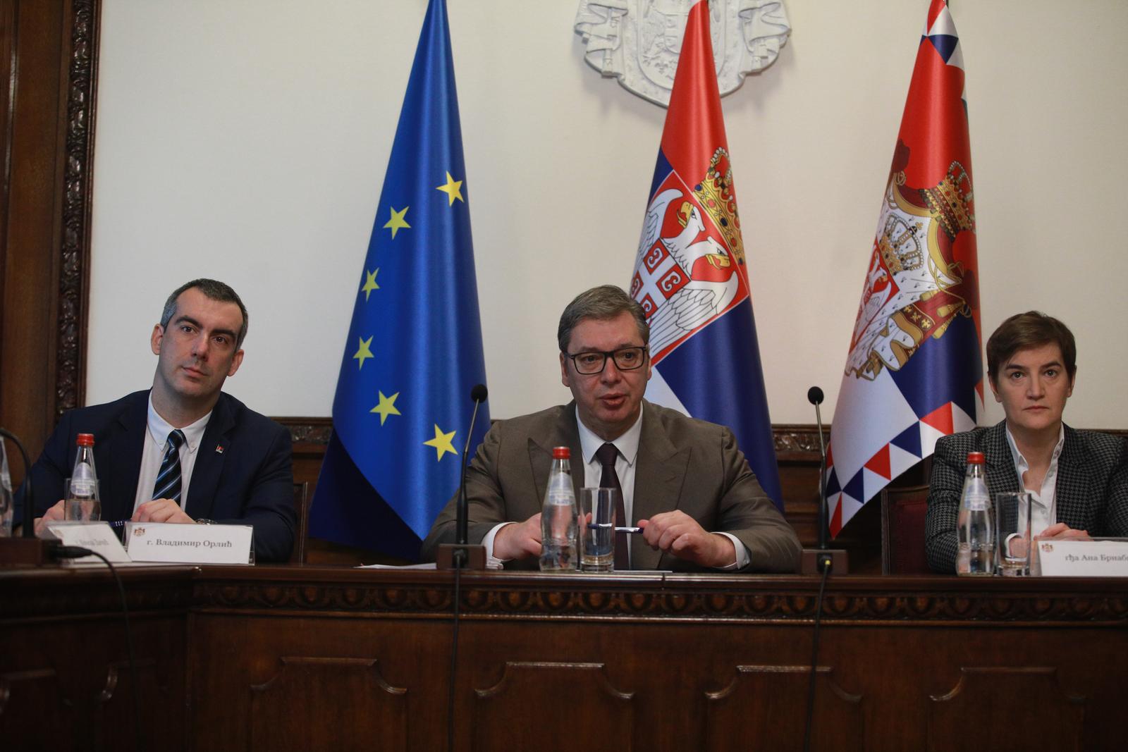 27, May, 2023, Belgrade - The President of the Republic of Serbia, Aleksandar Vucic, attended the session of the Council for National Security in the building of the General Secretariat of the President of the Republic. Vladimir Orlic, Aleksandar Vucic, Ana Brnabic. Photo: Milos Tesic/ATAImages

27, maj, 2023, Beograd - Predsednik Republike Srbije Aleksandar Vucic prisustvovao je sednici Saveta za nacionalnu bezbednost u zgradi Generalnog sekretarijata predsednika Republike. Photo: Milos Tesic/ATAImages Photo: Milos Tesic/ATAImages/PIXSELL