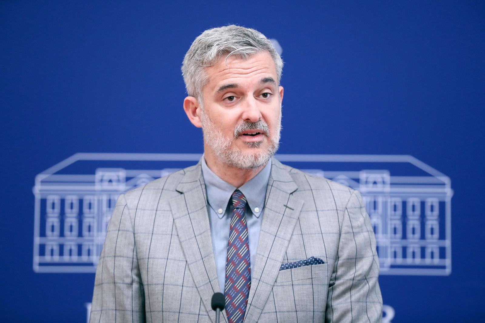 29.05.2023., Zagreb - Na konferenciji za medije Mosta odrzanoj u Saboru o temi: "Legalna covid pljacka stoljeca i Plenkoviceva veleizdaja" govorio je zastupnik Nino Raspudic. Photo: Patrik Macek/PIXSELL