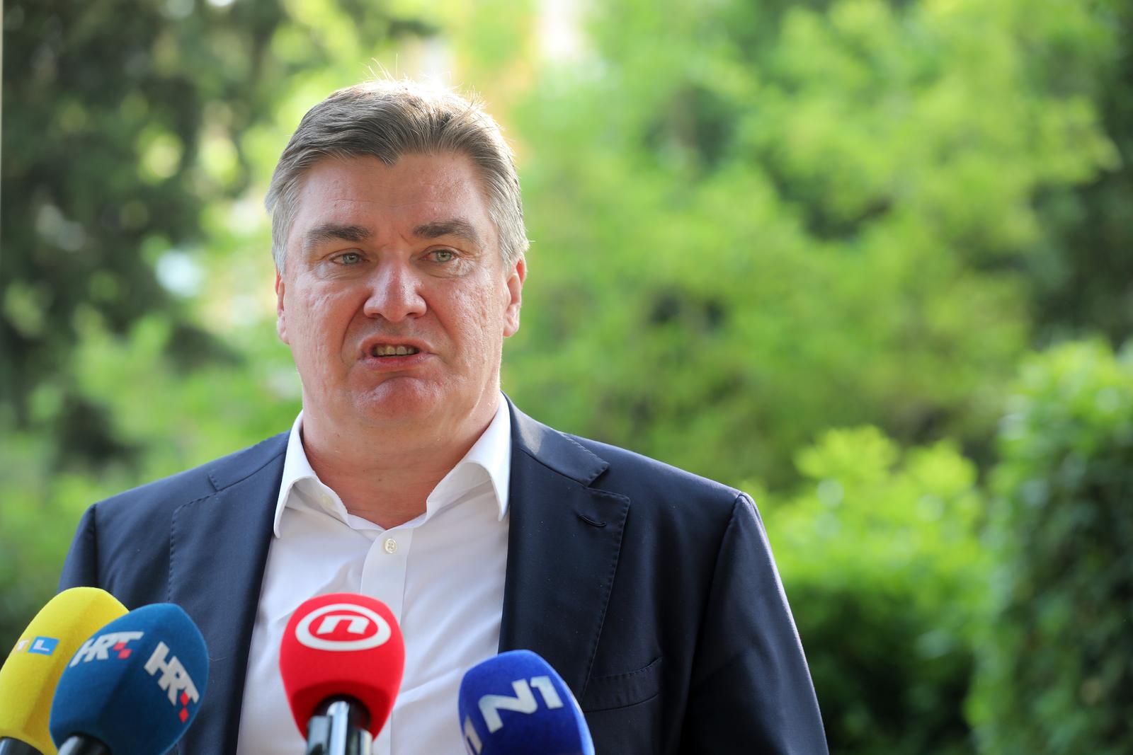 30.05.2023., Omisalj - Predsjednik Republike Hrvatske Zoran Milanovic na svecanoj sjednici opcinskog vijeca opcine Omisalj, gdje ga je ugostila nacelnica opcine Mirela Ahmetovic. Photo: Goran Kovacic/PIXSELL