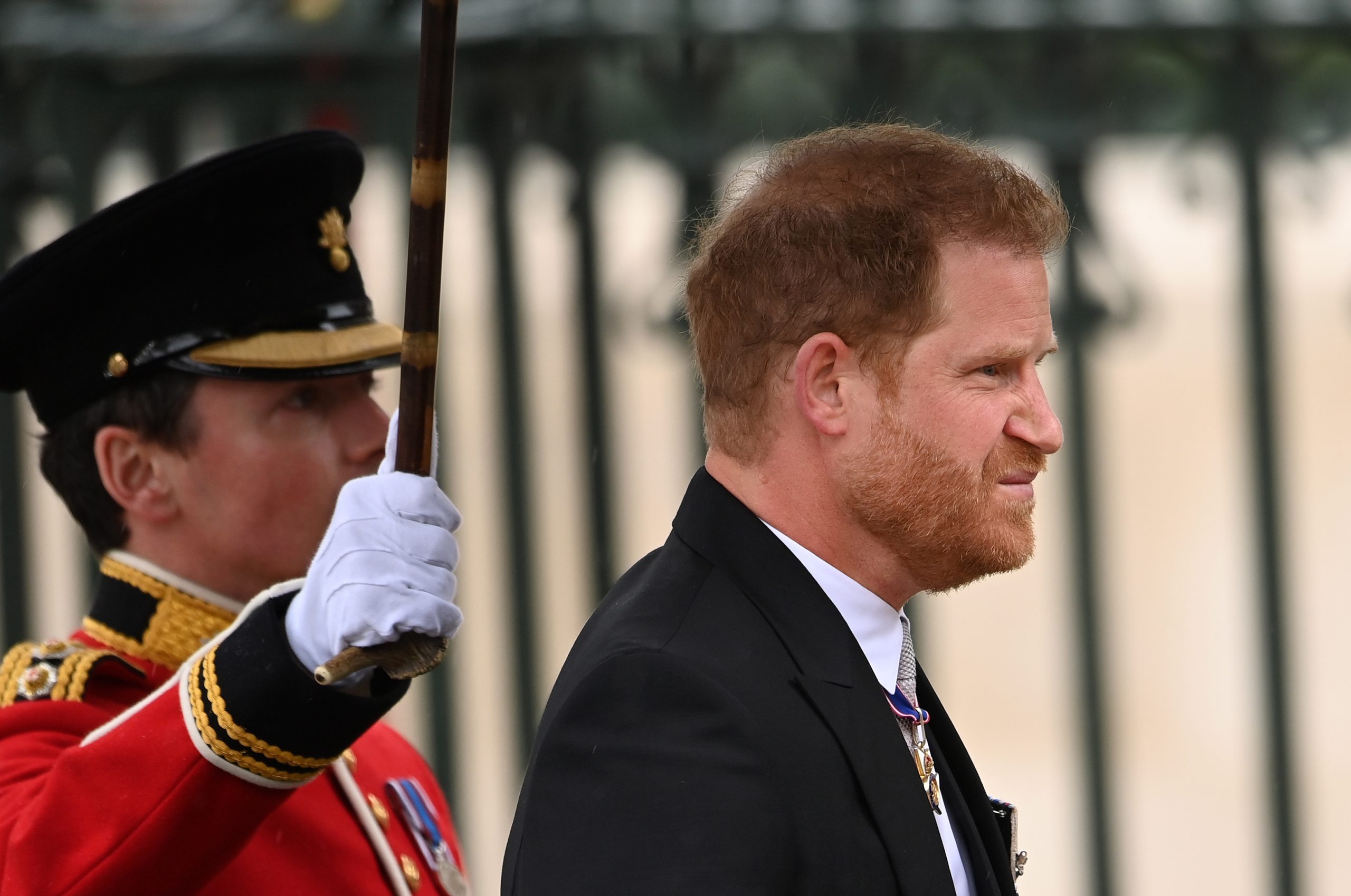 epa10611659 Britain's Prince Harry (R), Duke of Sussex, arrives for the Coronation of Britain's King Charles III and Queen Camilla at Westminster Abbey in London, Britain, 06 May 2023. Coronations of British Kings and Queens have taken place at Westminster Abbey for the last 900 years. The service will be attended by around 100 heads of state from around the world.  EPA/Andy Rain  EPA-EFE/Andy Rain