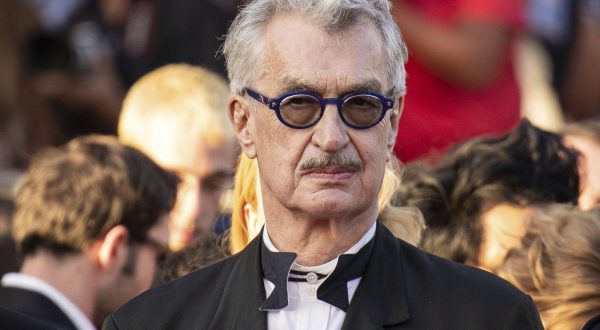 Wim Wenders poses for photographers upon arrival at the awards ceremony during the 76th international film festival, Cannes, southern France, Saturday, May 27, 2023. (Photo by Vianney Le Caer/Invision/AP)