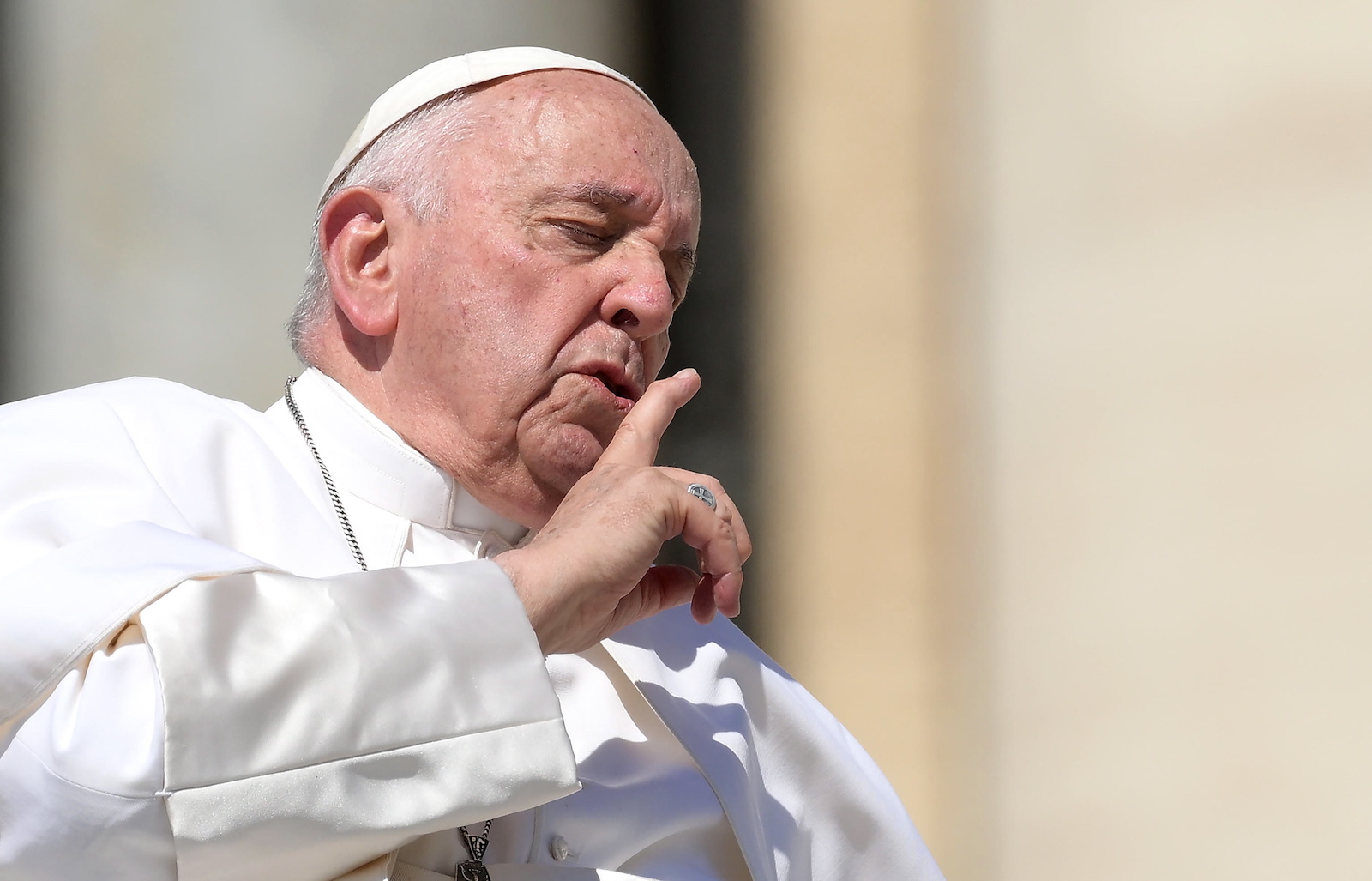 epa10677099 Pope Francis leaves at the end of the weekly general audience in Saint Peter's Square, Vatican City, 07 June 2023. Pope Francis will undergo abdominal surgery on 07 June afternoon at Rome's Gemelli hospital, the Holy See announced.  The pontiff is expected to remain in hospital for few days to allow for full recovery.  EPA/ETTORE FERRARI