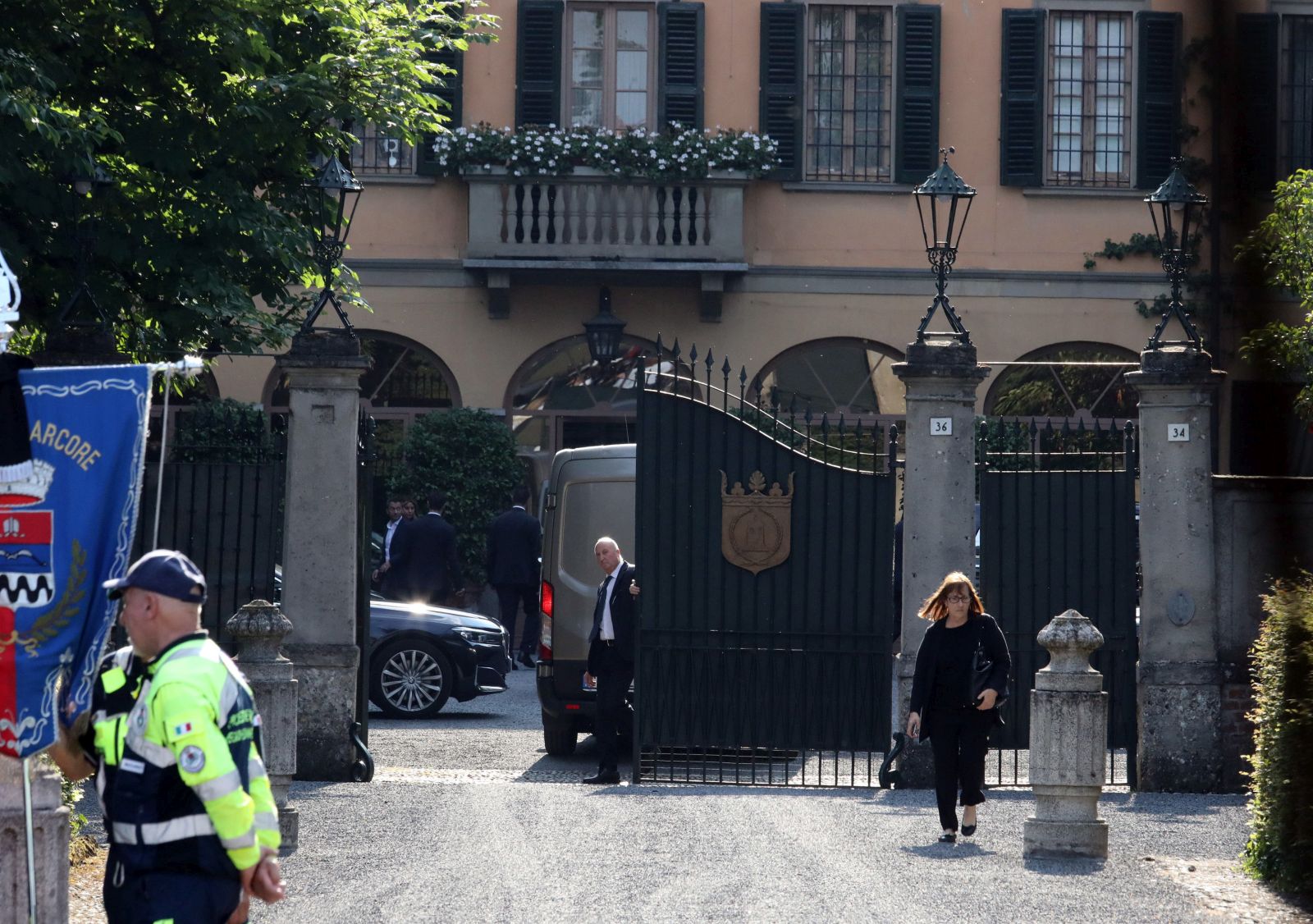epa10687164 A vehicle enters Villa San Martino in Arcore where the coffin of Silvio Berlusconi was brought in the afternoon, near Milan, Italy, 12 June 2023. Silvio Berlusconi died at the age of 86 on 12 June 2023 at San Raffaele hospital in Milan, where he was hospitalized again since last 09 June. The Italian media tycoon and Forza Italia (FI) party founder served as prime minister of Italy in four governments.  EPA/MATTEO BAZZI