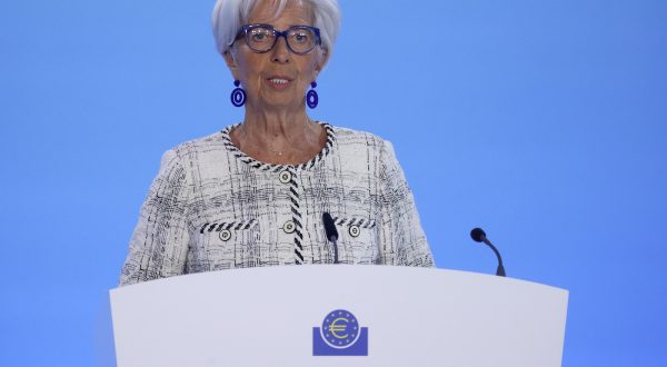 epa10692434 European Central Bank (ECB) President Christine Lagarde addresses a press conference following the meeting of the ECB Governing Council in Frankfurt am Main, Germany, 15 June 2023.  EPA/RONALD WITTEK