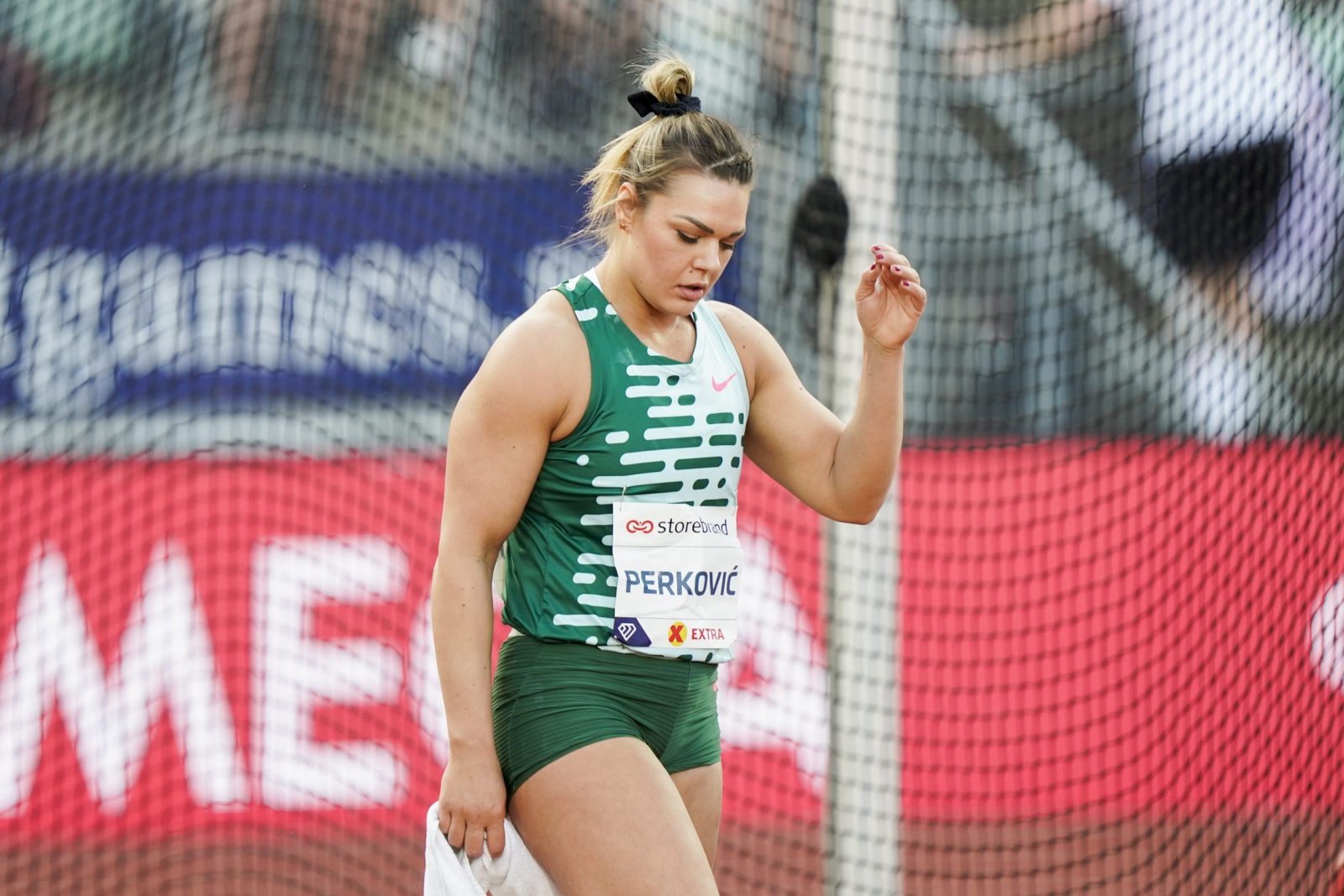 epa10693555 Sandra Perkovic from Croatia takes part in the discus during the Diamond League Bislett Games 2023 at Bislett Stadium in Oslo, Norway, 15 June 2023.  EPA/Terje Pedersen  NORWAY OUT
