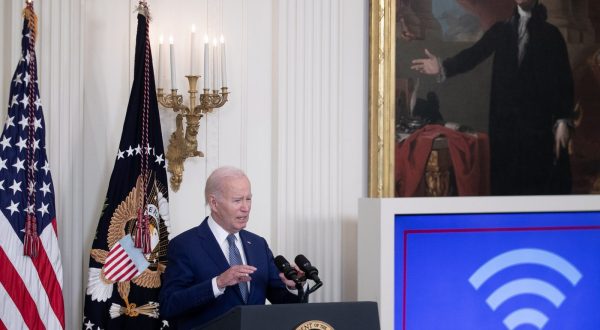 epa10712536 US President Joe Biden delivers remarks during an event on high-speed internet infrastructure in the East Room of the White House, in Washington, DC, USA, 26 June 2023. During the event Biden delivered remarks on communications with world leaders on the situation in Russia and Ukraine.  EPA/MICHAEL REYNOLDS