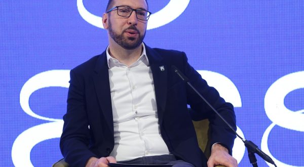 02.06.2023. Zagreb - Na konferenciji za medije, gradonacelnik Zagreba Tomislav Tomasevic, direktorica Turisticke zajednice Grada Zagreba Martina Binefeld, Krunoslav Maric iz Zagrebackih solista, Ivana Kancelj s HRT-a i Iva Hraste Soco intendantica HNK Zagreb najavili su ljetnu kulturnu manifestaciju Zagreb classic 2023. Photo: Boris Scitar/PIXSELL