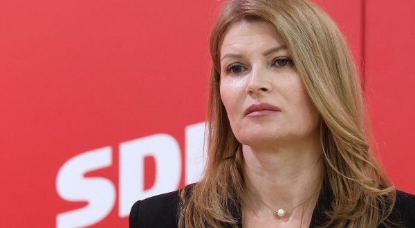 03.05.2023., Zagreb - Konferencija za medije SDP-a o kontroverzama oko cjelodnevne skole na kojoj su govorile Sabina Glasovac, potpredsjednica SDP-a i Hrvatskog sabora te Tanja Djakovic, potpredsjednica SDP-a Zagreb i voditeljica SDP-ovog Savjeta za odgoj i obrazovanje. Photo: Goran Stanzl/PIXSELL