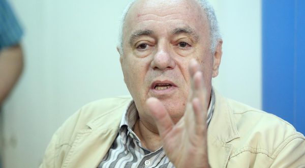 04.07.2017., Zagreb - Srpsko privredno drustvo Privrednik i Vijece srpske nacionalne manjine Grada Zagreba organizirali su tribinu na temu: Promjena imena Trga marsala Tita. Na tribini su govorili: dr. Zarko Puhovski, profesor na Filozofskom fakultetu, dr. Zlatko Hasanbegovic, saborski zastupnik, dr. Tvrtko Jakovina, profesor na Filozofskom fakultetu, te moderator Sasa Kosanovic. rPhoto: Goran Stanzl/PIXSELL