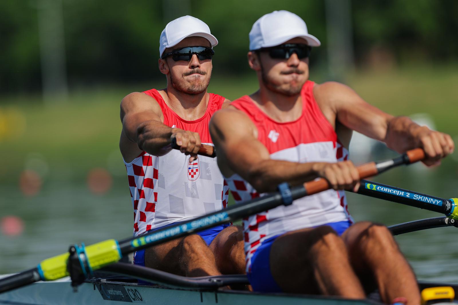 06.05.2023., Zagreb, SRC Jarun - Svjetski veslacki kup 2023. Dvojac bez kormilara, repasaz, Patrik Loncaric i Anton Loncaric, Hrvatska. Photo: Luka Stanzl/PIXSELL