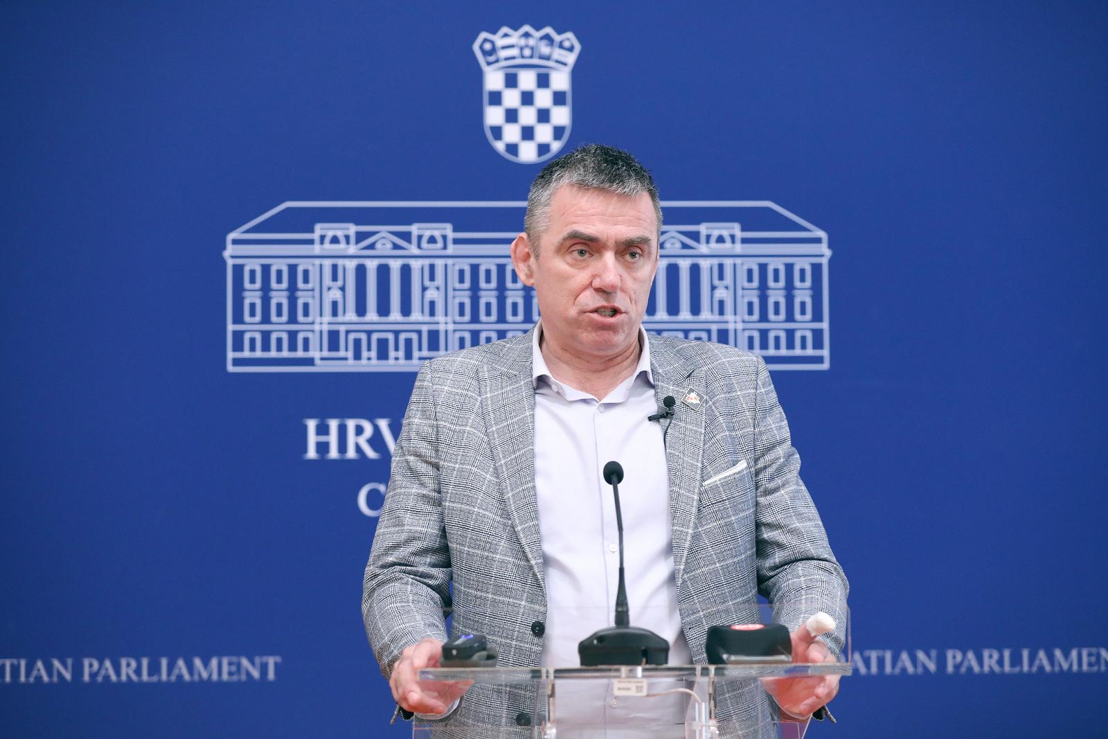 07.06.2023., Zagreb - Na konferenciji za medije odrzanoj u Saboru o aktualnim temema govorio je Stipo Mlinaric. Photo: Patrik Macek/PIXSELL
