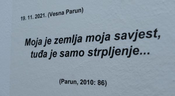 08.04.2022., Zagreb - Izlozba Nevene Petre Pilzote "Ptica Vremena" otvorena je u Muzeju Prigorja. Izlozba je priredjena povodom stote obljetnice rodjenja slavne hrvatske pjesnikinje Vesne Parun. Izlozba je znacajna i zbog cinjenice da je ceterdesetih godina proslog stoljeca Vesna Parun zivjela u Sesvetama. Photo: Slaven Branislav Babic/PIXSELL