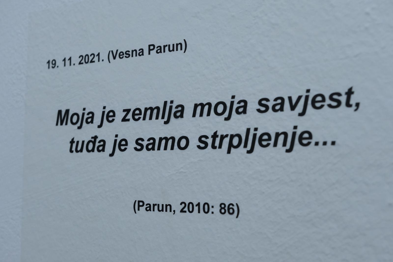 08.04.2022., Zagreb - Izlozba Nevene Petre Pilzote "Ptica Vremena" otvorena je u Muzeju Prigorja. Izlozba je priredjena povodom stote obljetnice rodjenja slavne hrvatske pjesnikinje Vesne Parun. Izlozba je znacajna i zbog cinjenice da je ceterdesetih godina proslog stoljeca Vesna Parun zivjela u Sesvetama. Photo: Slaven Branislav Babic/PIXSELL