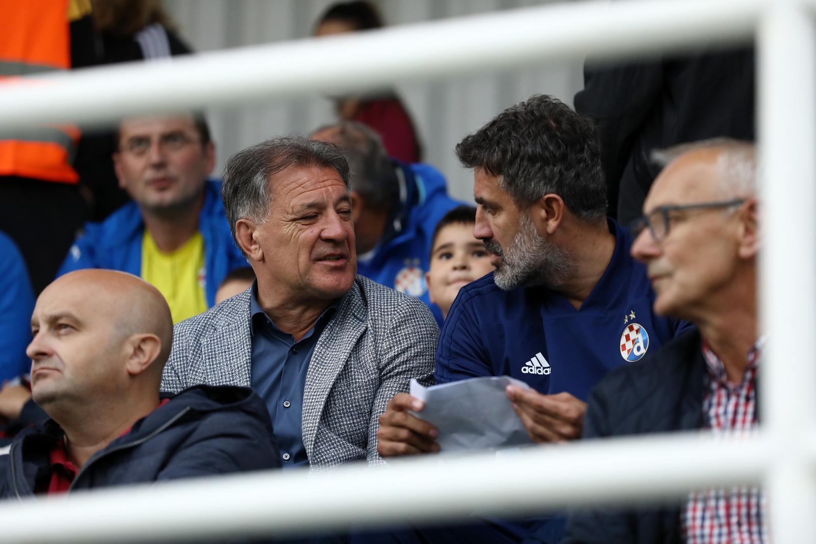 10.10.2019., Zepce, Bosna i Hercegovina - Povodom 100. obljetnica nogometnog kluba Zepce odigrana je utakmica protiv Dinama iz Zagreba. Zdravko i Zoran Mamic. "nPhoto: Armin Durgut/PIXSELL