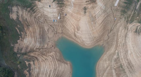 09.10.2022., opcina Prozor-Rama, Bosna i Hercegovina - Ramsko jezero zbog velikih susa tijekom ljetnih mjeseci u velikom dijelu je presusilo. Photo: Matko Begovic/PIXSELL