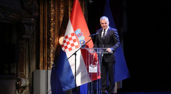 11.06.2023., Zagreb - U Hrvatskom narondom kazalistu odrzan je susret klapa Hrvata izvan Republike Hrvatske u organizaciji Hrvatske matice iseljenika.  drzavni tajnik Sredisnjeg drzavnog ureda za Hrvate izvan Republike Hrvatske Zvonko Milas Photo: Matija Habljak/PIXSELL