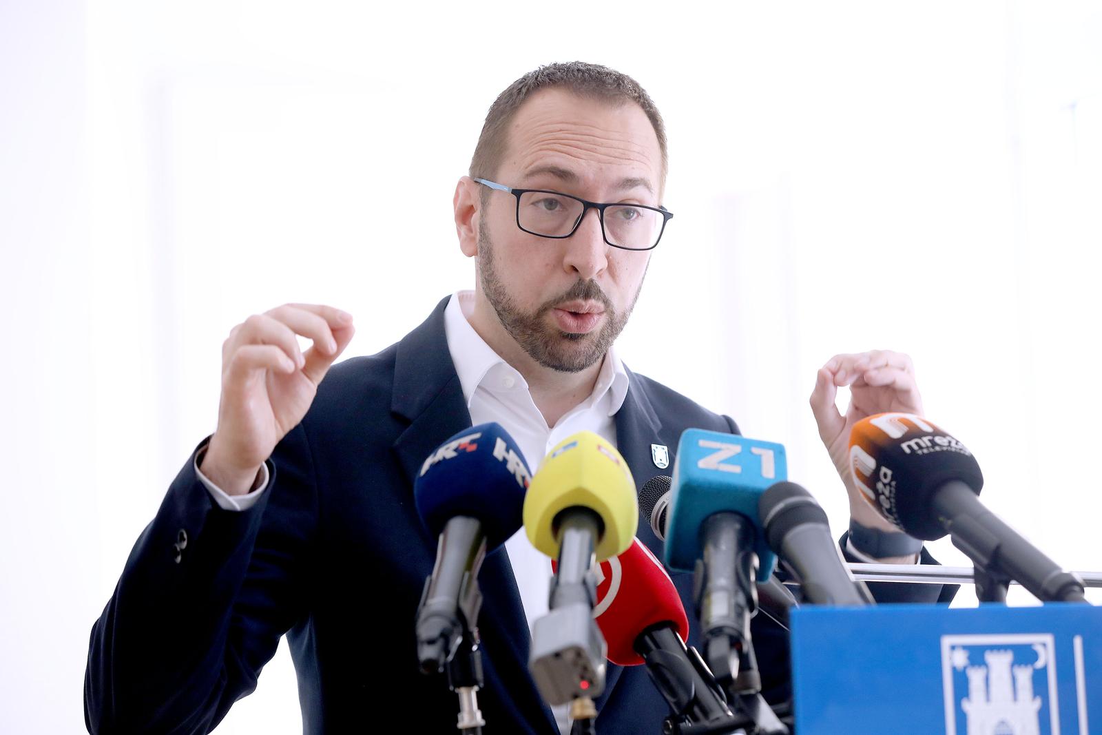 13.06.2023., Zagreb - Nakon obilaska Glazbene skole Blagoja Berse, gradonacelnik Tomislav Tomasevic odrzao je sa zamjenicom Danijelom Dolenec  redovitu konferenciju za medije. Photo: Patrik Macek/PIXSELL