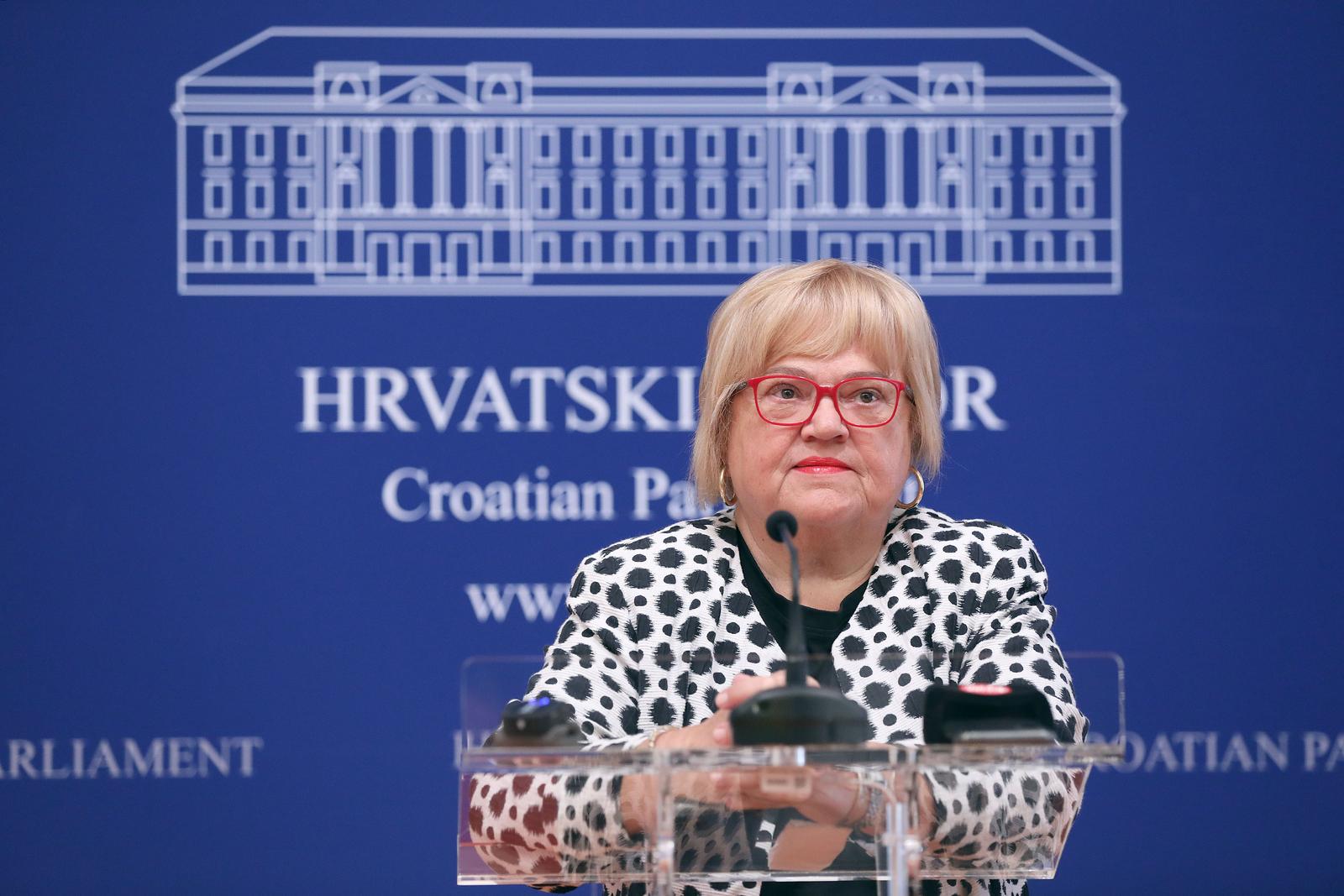 14.06.2023., Zagreb - Na konferenciji za medije odrzanoj u Saboru o temi „Plenkovic se besramno hvali postignucima u obnovi, a ljudi i dalje u kontejnerima“ govorila je Anka Mrak Taritas. Photo: Patrik Macek/PIXSELL