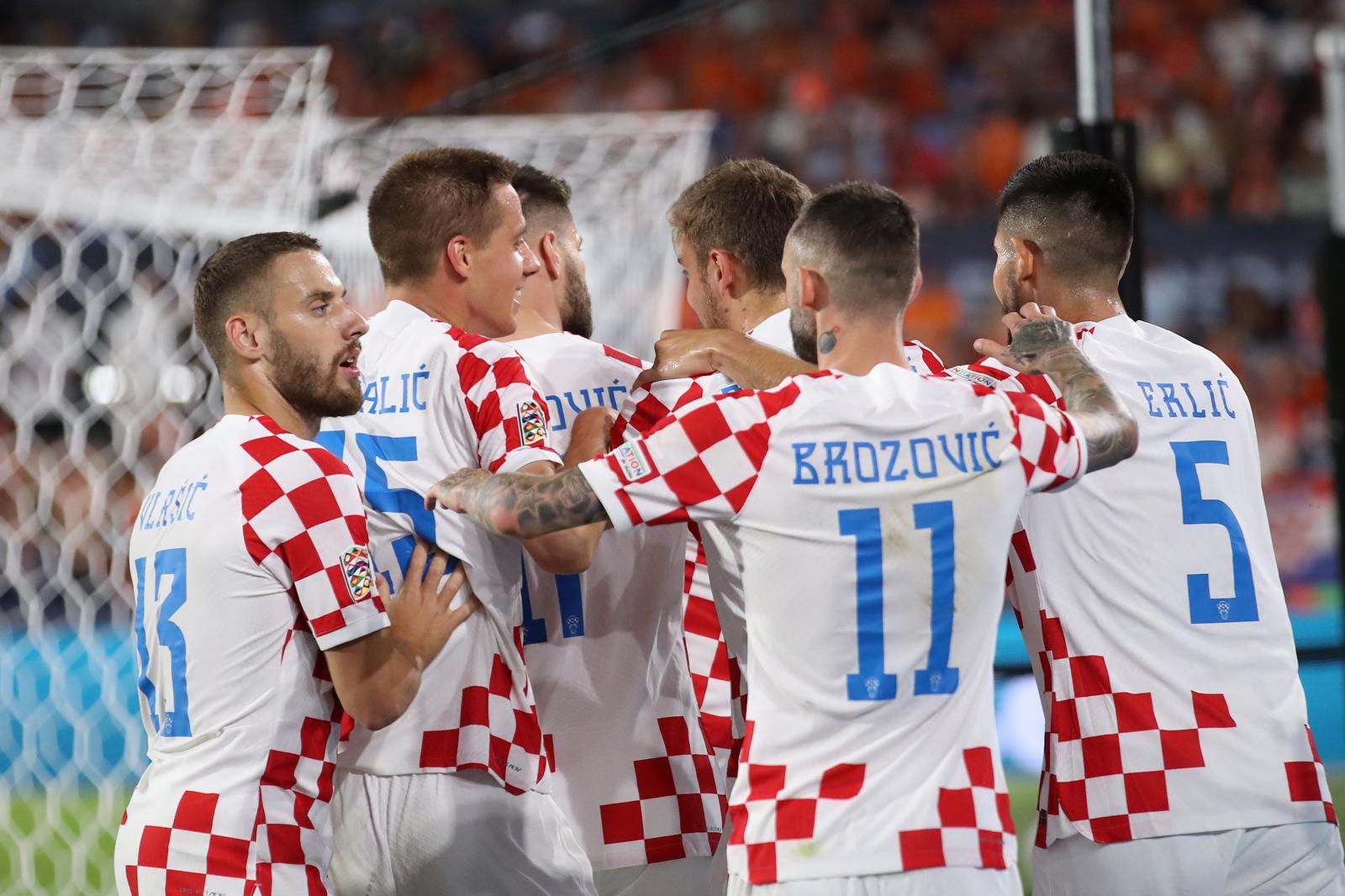14.06.2023., stadion Feyenoord "De Kuip", Rotterdam, Nizozemska - UEFA Liga Nacija, polufinale, Nizozemska - Hrvatska. Nogometasi Hrvatske slave pogodak za vodstvo 3:2. Photo: Luka Stanzl/PIXSELL