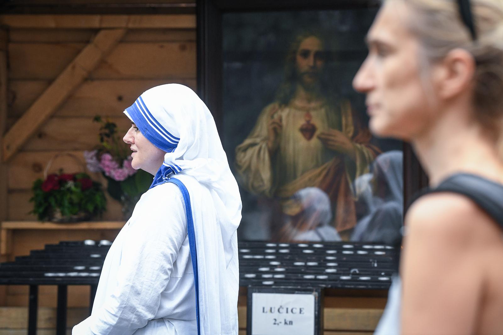 16.06.2022., Zagreb- Misa i tijelovska procesija ulicama Župe Presvetog Srca Isusova.                                     Photo: Sandra Simunovic/PIXSELL
