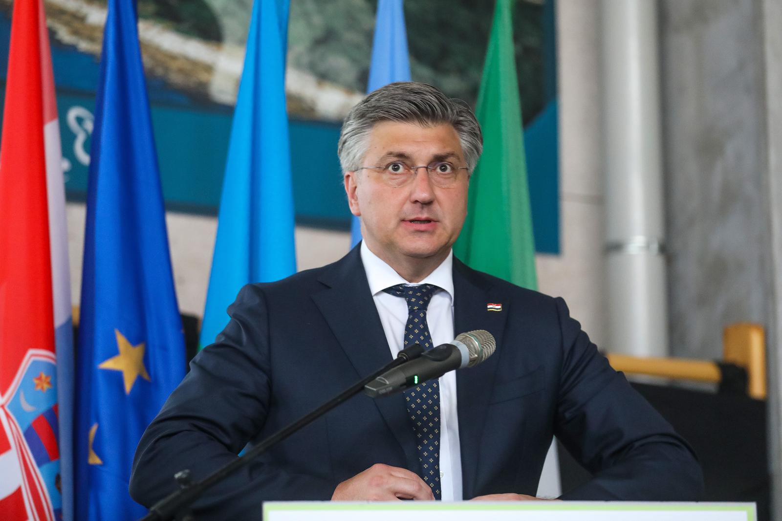 16.06.2023..,Bale -
Europski sajam modularnih i montaznih kuca. Predsjednik Vlade Andrej Plenkovic sudjelovao je na Konferenciji "Izazovi zelene tranzicije 2023". Andrej Plenkovic ( predsjednik Vlade Republike Hrvatske). Photo: Srecko Niketic/PIXSELL