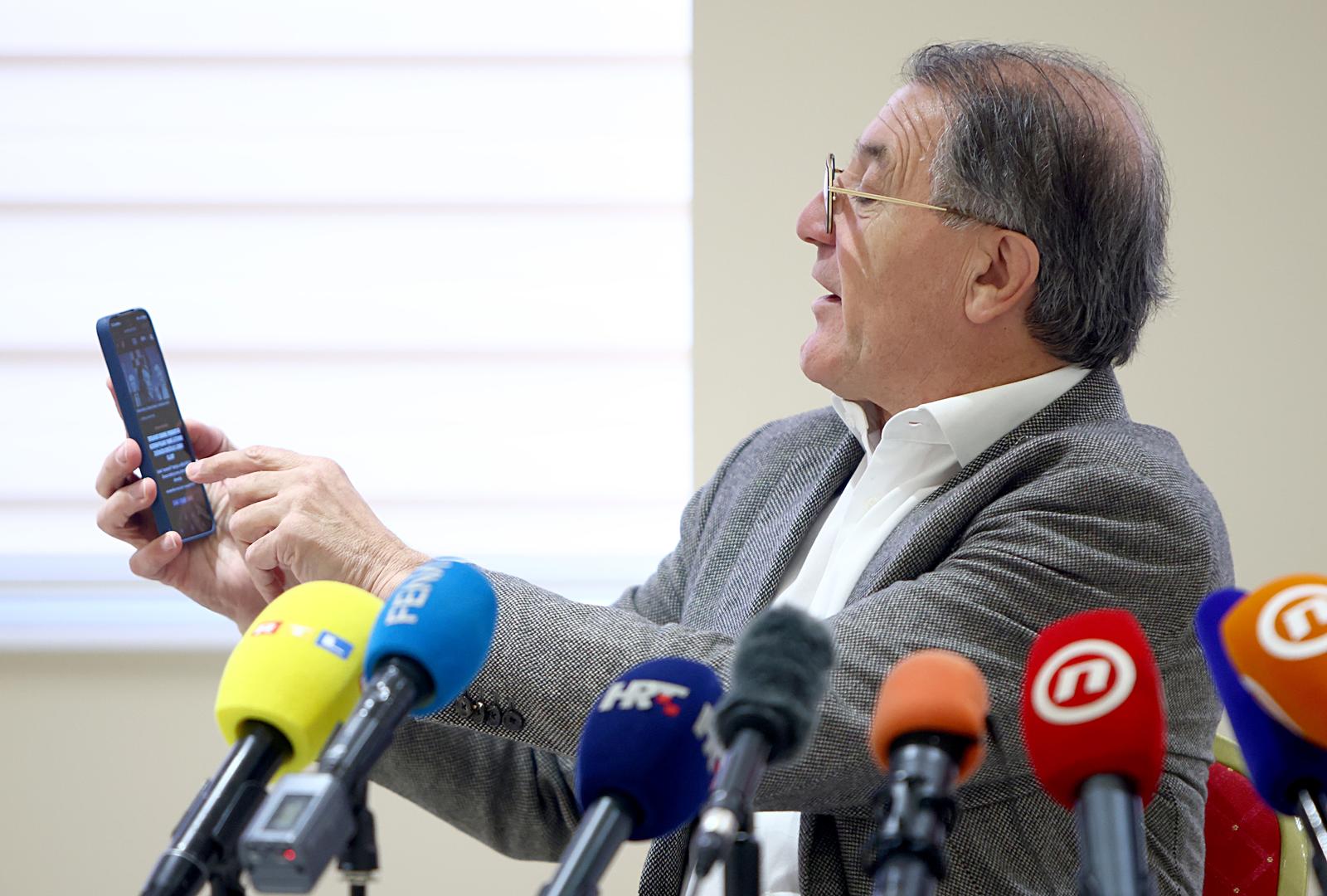 19.01.2023., Mostar - Zdravko Mamic odrzao konferenciju za medije u dvorani Princess hotela Mepas. Photo: Denis Kapetanovic/PIXSELL