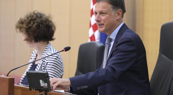 19.06.2023., Zagreb - Sabor 16. sjednicu nastavlja iznosenjem zastupnickih stajalista nakon kojih slijedi rasprava o Prijedlogu deklaracije o priznavanju gladomora (holodomora) 1932.–1933. godine genocidom nad ukrajinskim narodom. Photo: Patrik Macek/PIXSELL