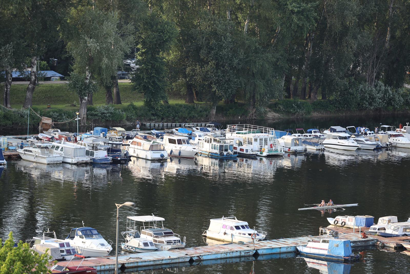 18, June, 2021, Belgrade - View of Belgrade from the terrace of the Ada Mall. Ada Ciganlija lake with docked boats. Photo: Milan Maricic/ATAImagesrr18, jun, 2021, Beograd - Pogled na Beograd sa terase trznog centra Ada Mall. Photo: Milan Maricic/ATAImages