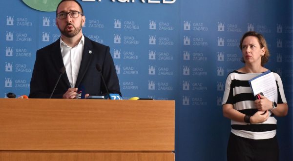 20.06.2023., Zagreb - U Gradskom poglavarstvu odrzana je redovna konferencija za medije. gradoancelnik Zagreba Tomislav Tomasevic,zamjenica gradonacelnika Danijela Dolenec Photo: Davorin Visnjic/PIXSELL