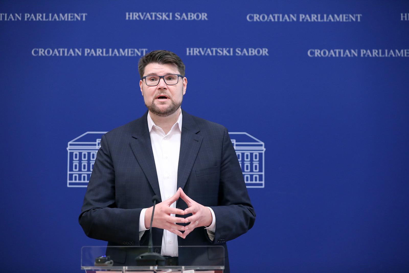 20.06.2023., Zagreb - Na konferenciji za medije Kluba zastupnika SDP-a odrzanoj u Saboru o temi "Privatizacija i unistavanje zdravstvenog sustava - za koga i za ciji interes?" govorili su zastupnici Pedja Grbin i Andreja Maric. Photo: Patrik Macek/PIXSELL