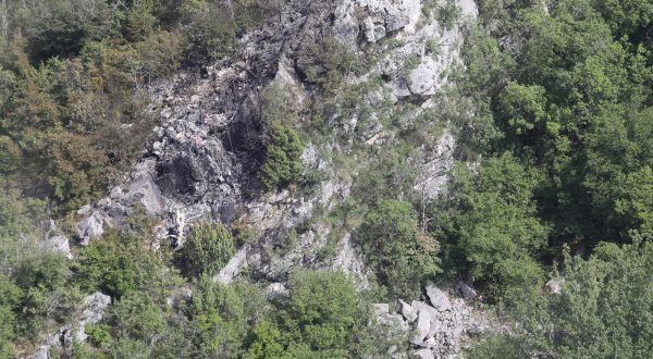 21.06.2023., Pakovo Selo - U kanjonu rijeke Cikole na podrucju Pakova Sela u Sibensko-kninskoj zupaniji srusio se helikopter madjarskih oruzanih snaga koji se u Hrvatskoj nalazi na obuci. Photo: Dusko Jaramaz/PIXSELL
