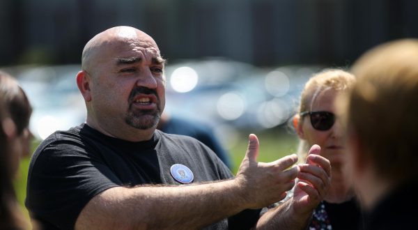 23.05.2023. Zagreb - Ispred zatvora u Remetincu Sindikat pravosudnih policajaca Hrvatske (SPPH) odrzao je konferenciju za medije povodom najavljenog prosvjeda i materijalnih prava pravosudnih policajaca Photo: Zeljko Hladika/PIXSELL