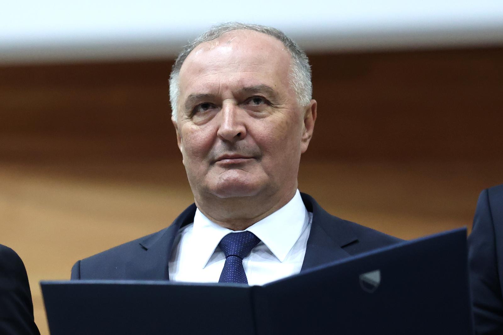 25.01.2023., Sarajevo, Bosna i Hercegovina - Na sjednici Predstavnickog doma Parlamentarne skupstine Bosne i Hercegovine je izglasano novo Vijece ministara i potvrdjeni su svi predlozeni ministri i zamjenici ministara.
Photo: Armin Durgut/PIXSELL Photo: Armin Durgut/PIXSELL