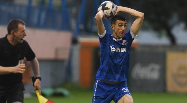 25.04.2023., Sibenik - SuperSport Prva HNL, 31. kolo, HNK Sibenik - NK Slaven Belupo. Ivan Krstanovic Photo: Hrvoje Jelavic/PIXSELL