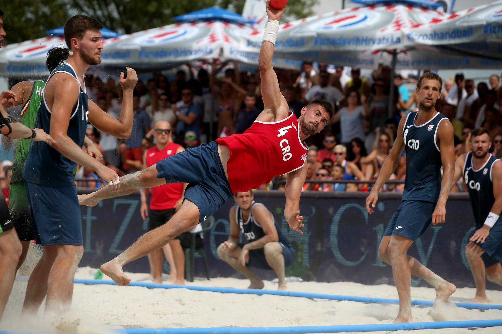 25.06.2017., Zagreb, SRC Jarun - Europsko prvenstvo u rukometu na pijesku 2017. Utakmica za trece mjesto, muski, Hrvatska - Madjarska. Ivan Dumencic"nPhoto: Igor Kralj/PIXSELL"n