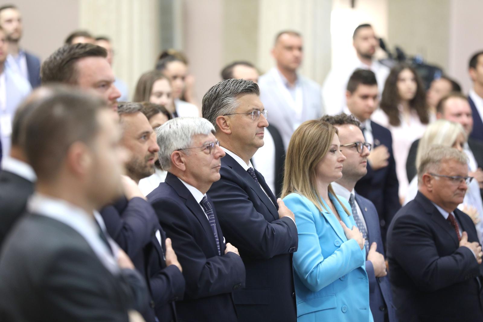 26.06.2023., Zagreb - U Hrvatskom saboru odrzana je svecana sjednica Savjeta za mlade i otvorenje Trece godisnje konferencije Savjeta mladih u Republici Hrvatskoj. Zeljko Reiner, predsjednik Vlade Andrej Plenkovic Photo: Patrik Macek/PIXSELL