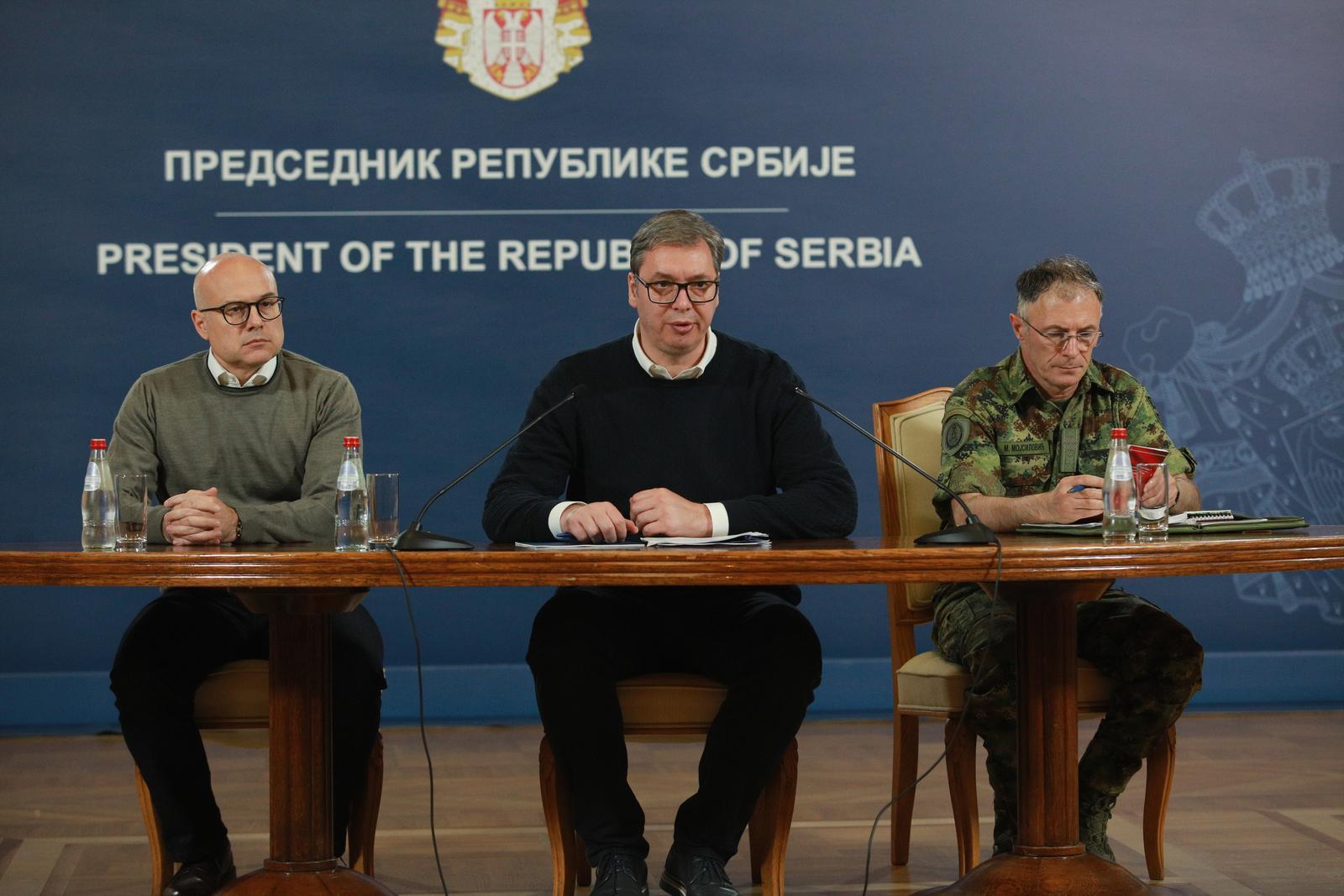 29, May, 2023, Belgrade - Regarding the situation in Kosovo and Metohija, the President of the Republic of Serbia, Aleksandar Vucic, addressed the public in the building of the General Secretariat of the President of the Republic. Milos Vucevic, Aleksandar Vucic, Milan Mojsilovic. Photo: Milos Tesic/ATAImages

29, maj, 2023, Beograd - Povodom situacije na Kosovu i Metohiji, predsednik Republike Srbije Aleksandar Vucic obratio se javnosti u zgradi Generalnog sekretarijata predsednika Republike. Photo: Milos Tesic/ATAImages