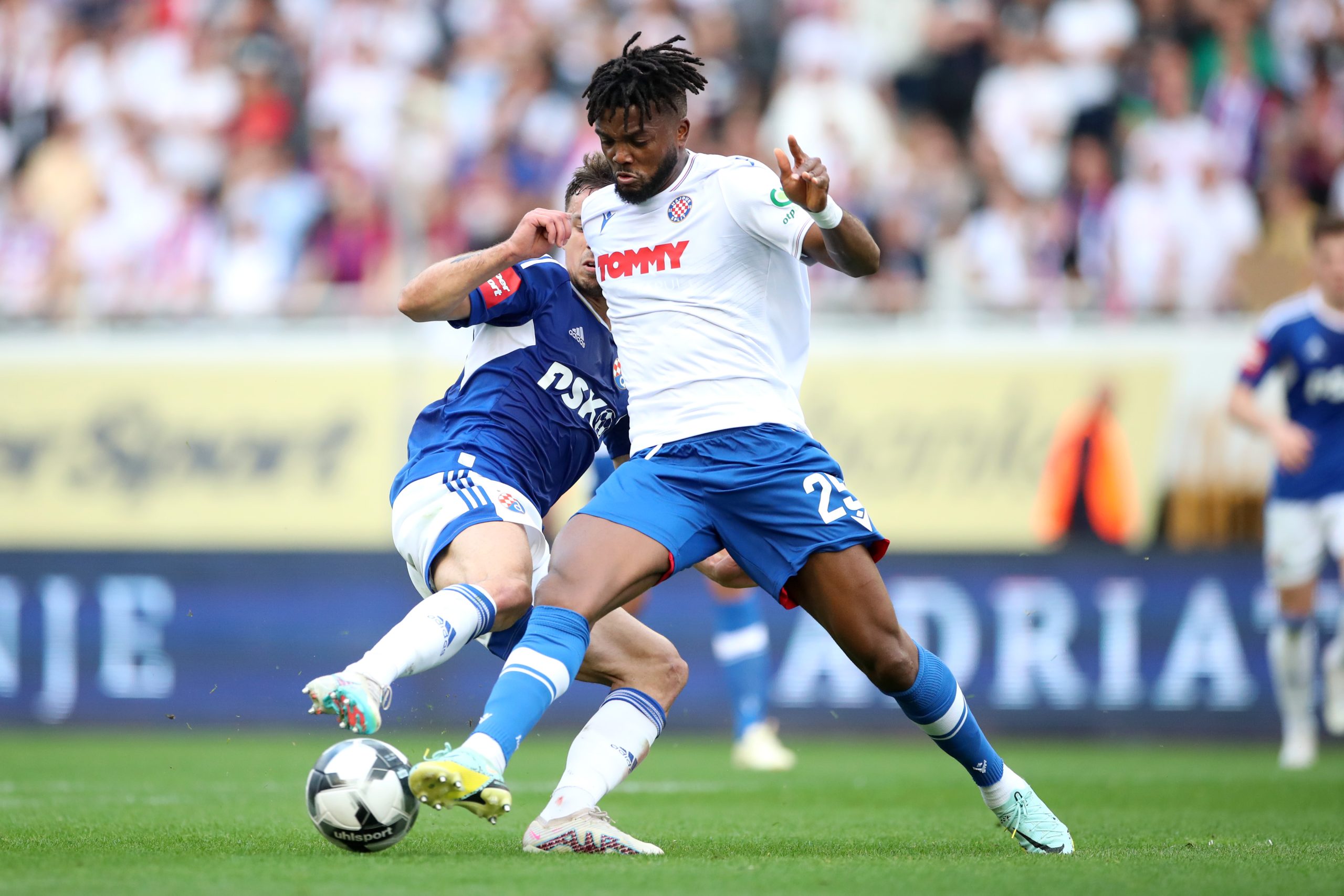 30.04.2023., stadion Poljud, Split - SuperSport HNL, 32. kolo, HNK Hajduk - GNK Dinamo. Dario Spikic, Chidozie Awaziem Photo: Matija Habljak/PIXSELL