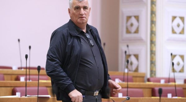 31.05.2023., Zagreb - Sabor 16. sjednicu nastavlja slobodnim raspravama zastupnika i izjasnjavanjem o podnesenim amandmanima. Miro Bulj Photo: Patrik Macek/PIXSELL