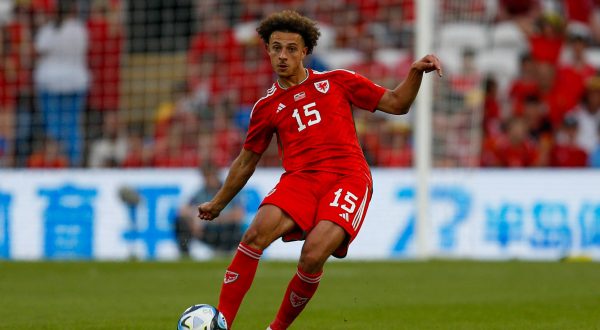 Wales v Armenia UEFA EURO, EM, Europameisterschaft,Fussball 2024 Qualifiers Ethan Ampadu of Wales during the UEFA Euro 2024 Qualifiers Group D match at the Cardiff City Stadium, Cardiff Copyright: xGeraintxNicholasx FIL-18624-0026