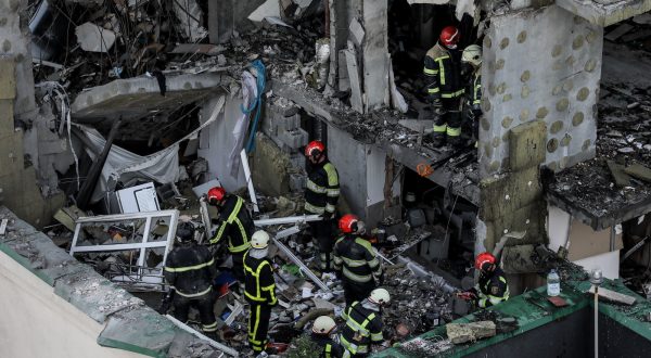 epa10709066 Rescue workers in action after an apartment block was damaged by rocket fragments in Kyiv (Kiev), Ukraine, 24 June 2023, amid the Russian invasion. At least three people were killed by rocket fragments hitting a high-rise building in the capitalâ€™s Solomyan district, Kyiv Mayor Vitali Klitschko confirmed. According to the Ukrainian Air Force, Russia fired 41 missiles and one shock drone on Ukraine. All air targets were shot down.  EPA/OLEG PETRASYUK