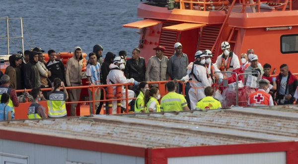 epa10713115 A group of 41 migrants, including a child, reach the port on board a Spanish Sea Rescue Unit's ship in the town of Arrecife, Lanzarote island, southwestern Spain, 26 June 2023 (issued on 27 June 2023). The boat was found 36 km off island's coast.  EPA/Adriel Perdomo