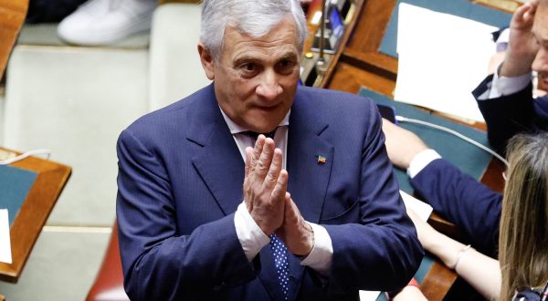 epa10727993 Italian Foreign Minister and Deputy Prime Minister Antonio Tajani gestures during a voting session at the Chamber of Deputies to postpone the ratification of the European Stability Mechanism (ESM), in Rome, Italy, 05 July 2023.  EPA/FABIO FRUSTACI
