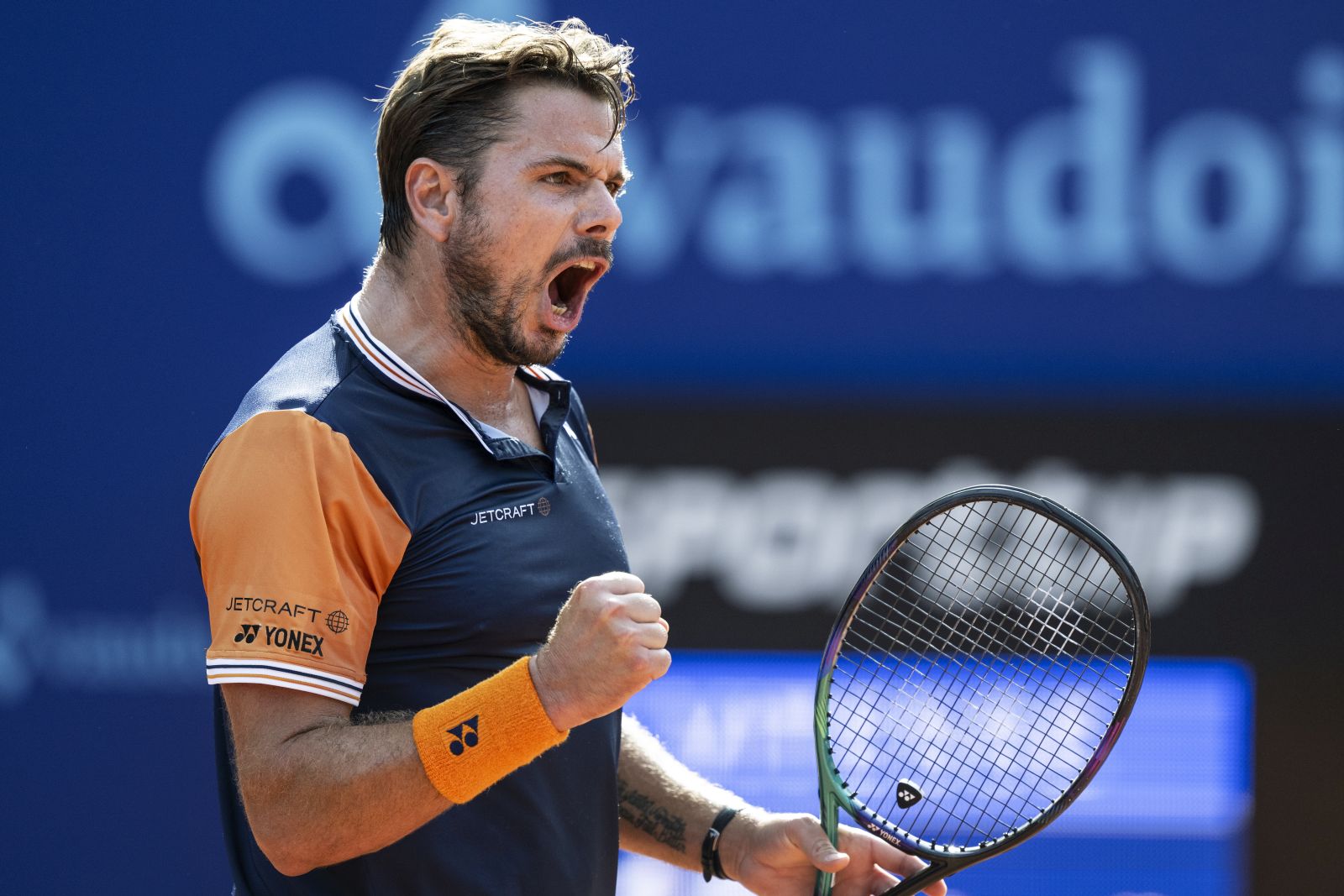 epa10758476 Stan Wawrinka of Switzerland reacts against Jaume Munar of Spain at the Swiss Open tennis tournament in Gstaad, Switzerland, 20 July 2023.  EPA/PETER SCHNEIDER