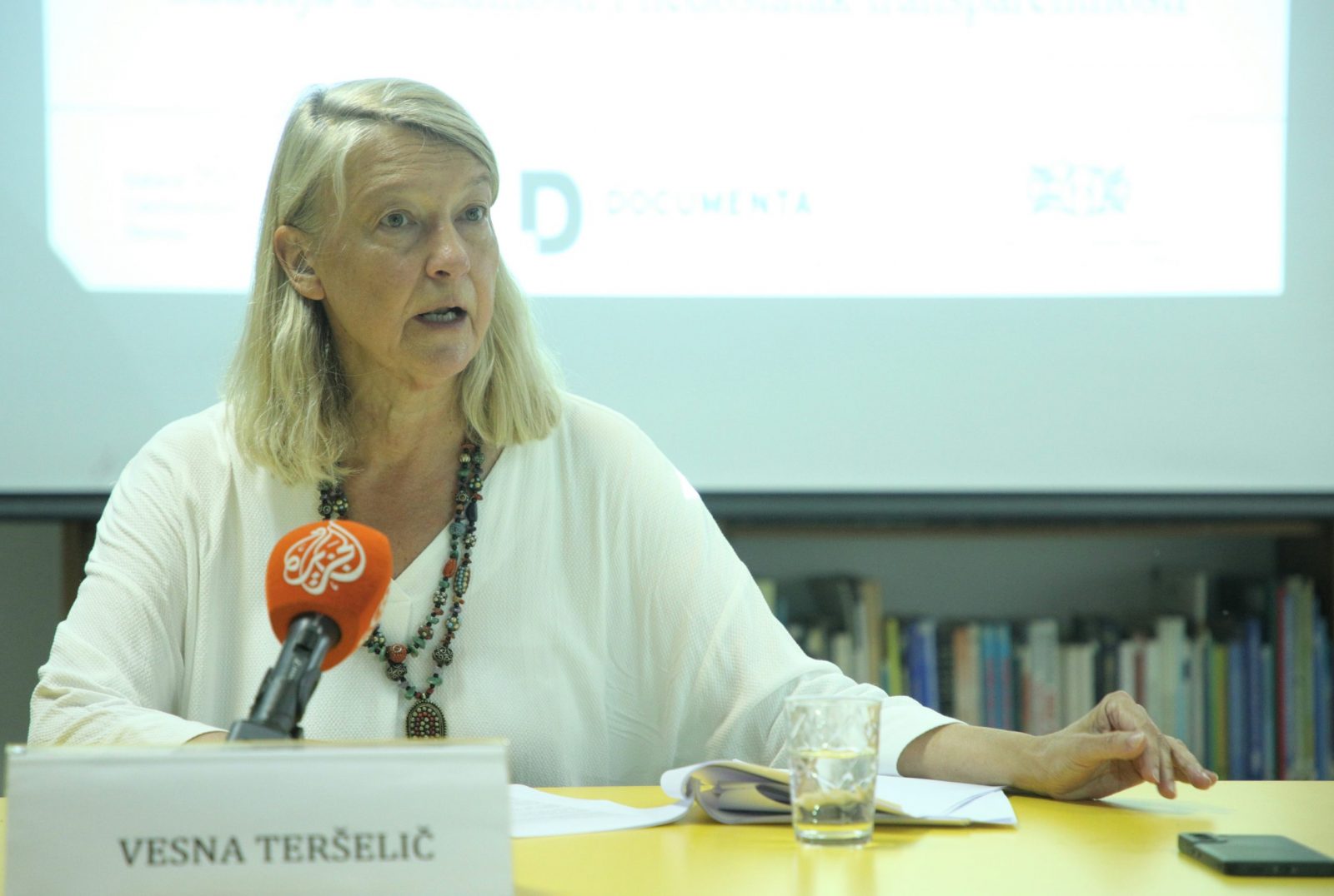 Zagreb,26.7.2023.- Vesna Teršelić i Veselinka Kastratović iz Documente-Centra za suočavanje s prošlošću predstavile su Izvještaj o praćenju suđenja za ratne zločine za 2022.Na slici Vesna Teršelić. foto HINA/Tomislav PAVLEK/tp
