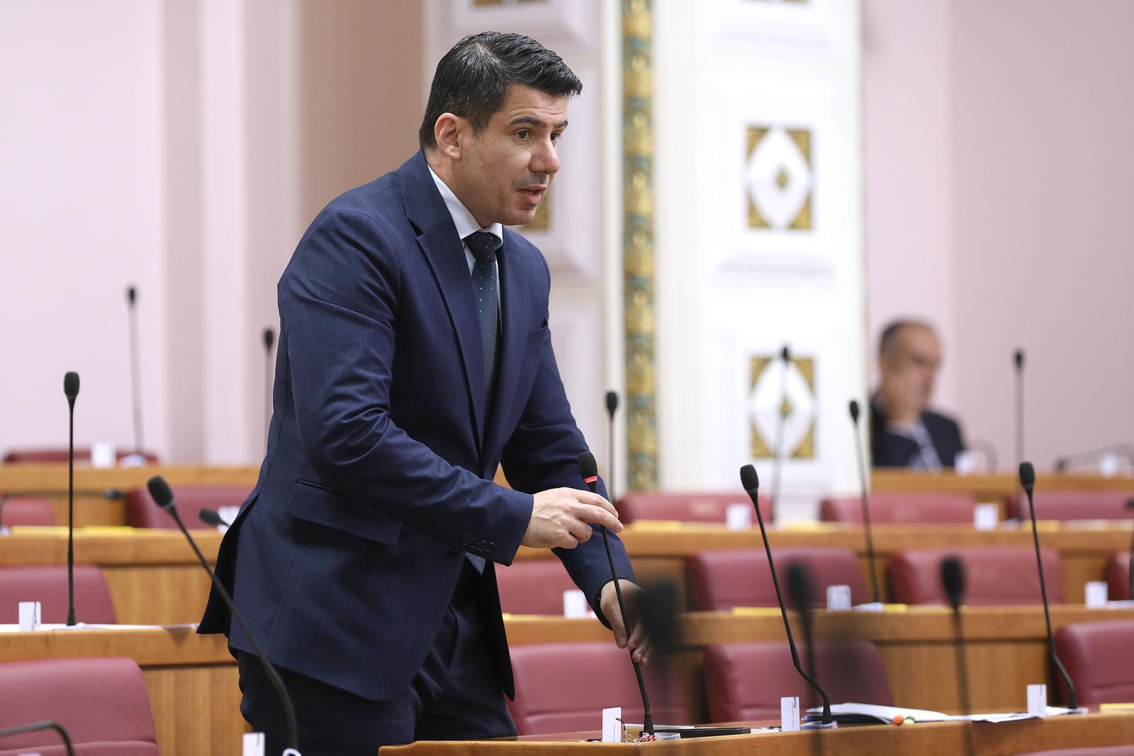 01.06.2023., Zagreb - Sabor 16. sjednicu nastavlja raspravom o izmjenama i dopunama Zakona o pravosudnoj suradnji u kaznenim stvarima s drzavama clanicama Europske unije. Nikola Grmoja Photo: Patrik Macek/PIXSELL
