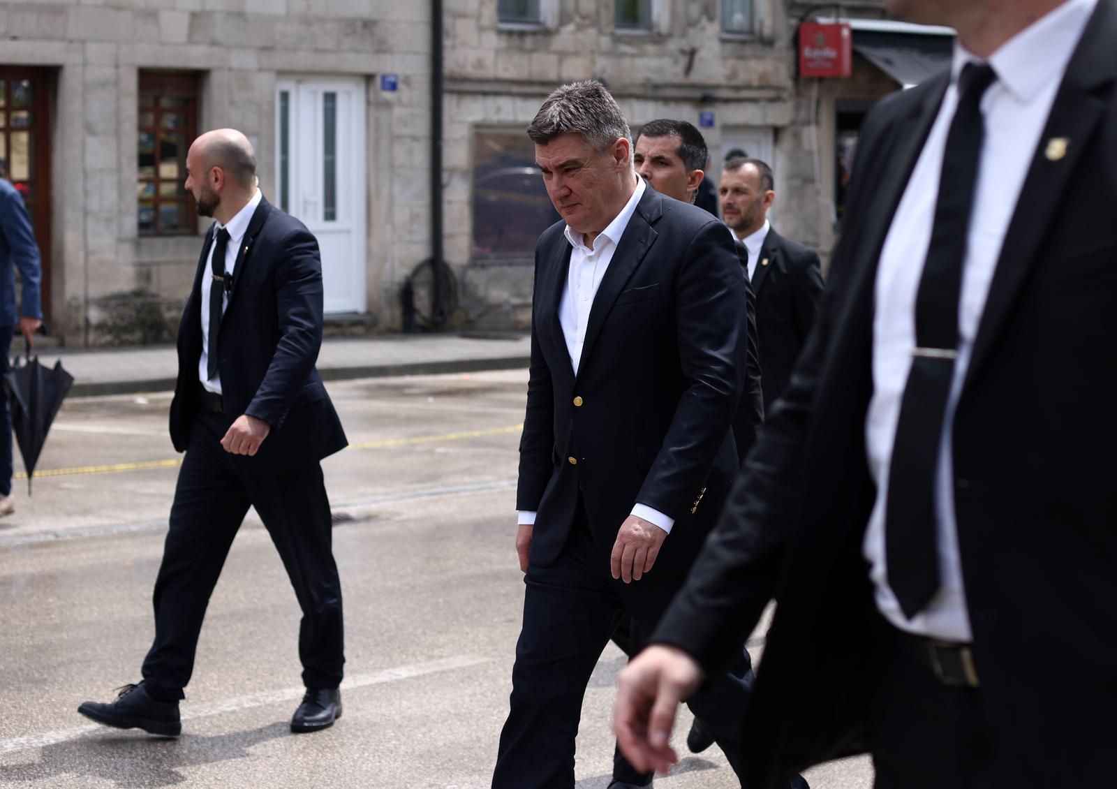 01.07.2023., Tomislavgrad, Bosna i Hercegovina - Polaganje vijenaca na Spomen obiljezju na Trgu hrvatskih branitelja povodom obiljezavanja 31. obljetnice brigade "kralj Tomislav". Predsjednik Republike Hrvatske Zoran Milanovic Photo: Denis Kapetanovic/PIXSELL