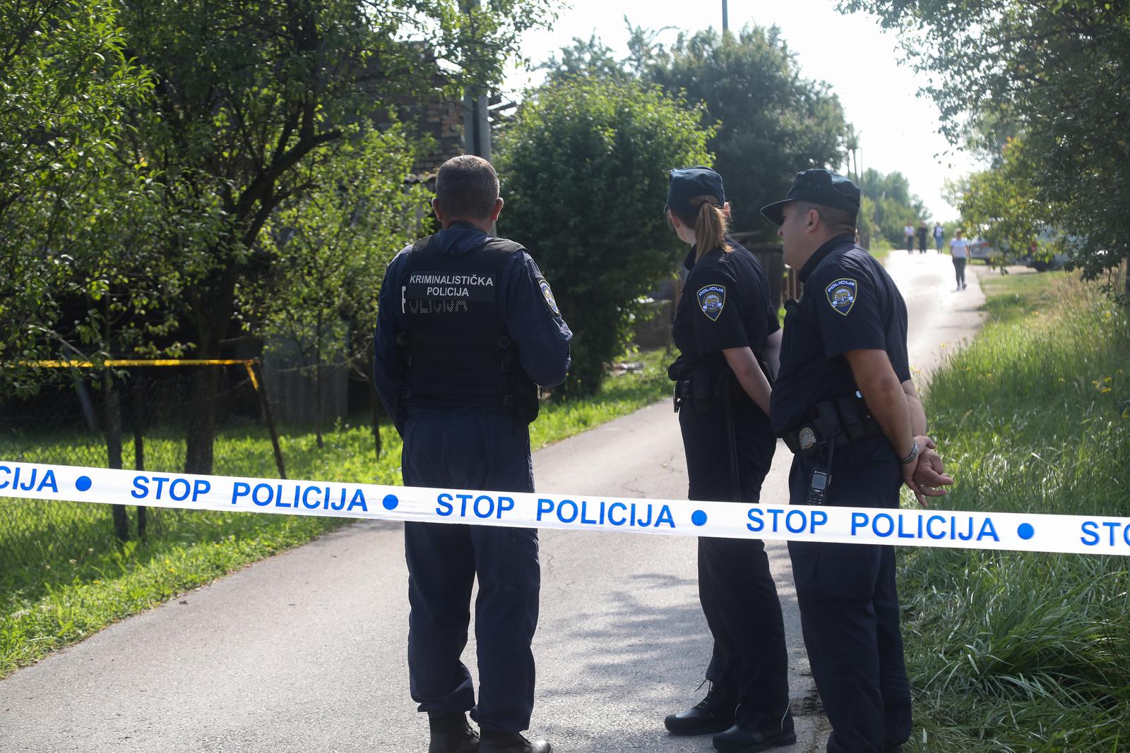 02.07.2023.,Sisak - Ocevid nakon ubojstva u ulici Capraske poljane u Sisku Photo: Zeljko Hladika/PIXSELL