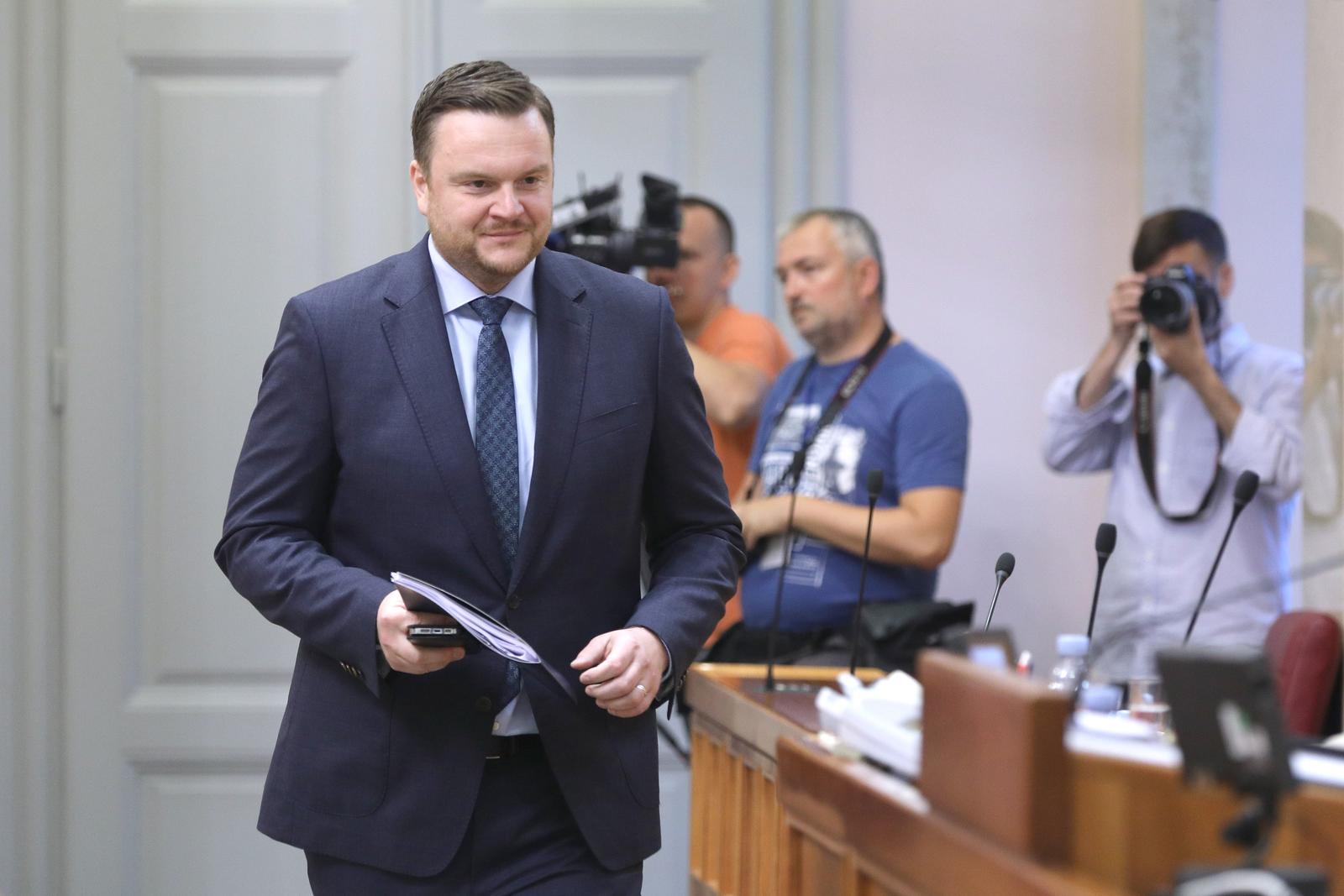 04.07.2023., Zagreb - Sabor 16. sjednicu nastavlja raspravom  o izmjenama i dopunama Zakona o porezu na dohodak. Photo: Patrik Macek/PIXSELL